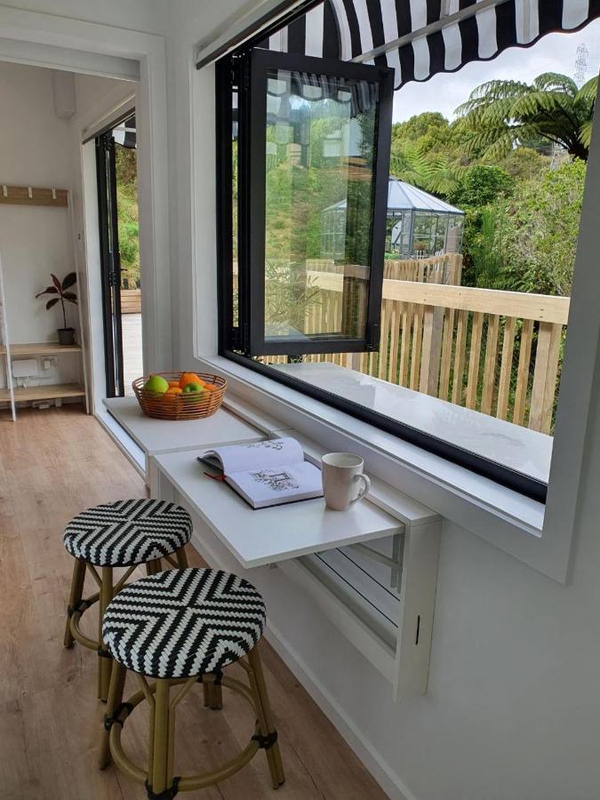 Tiny House With Greenhouse Dining โลเวอร์ฮัท ภายนอก รูปภาพ